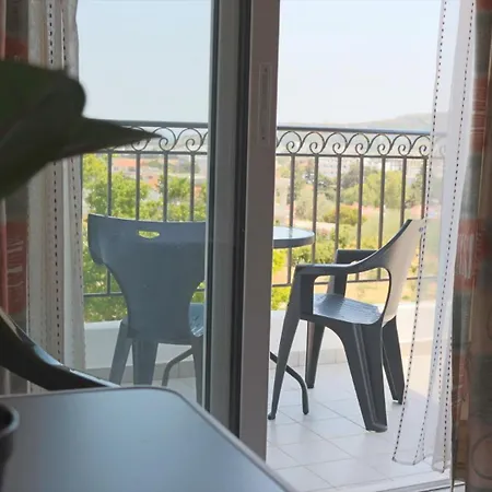Apartment Planet View *