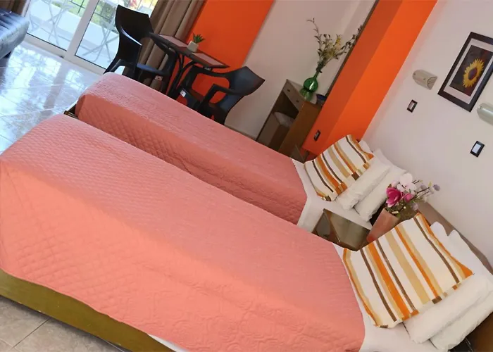 Planet View 公寓 *